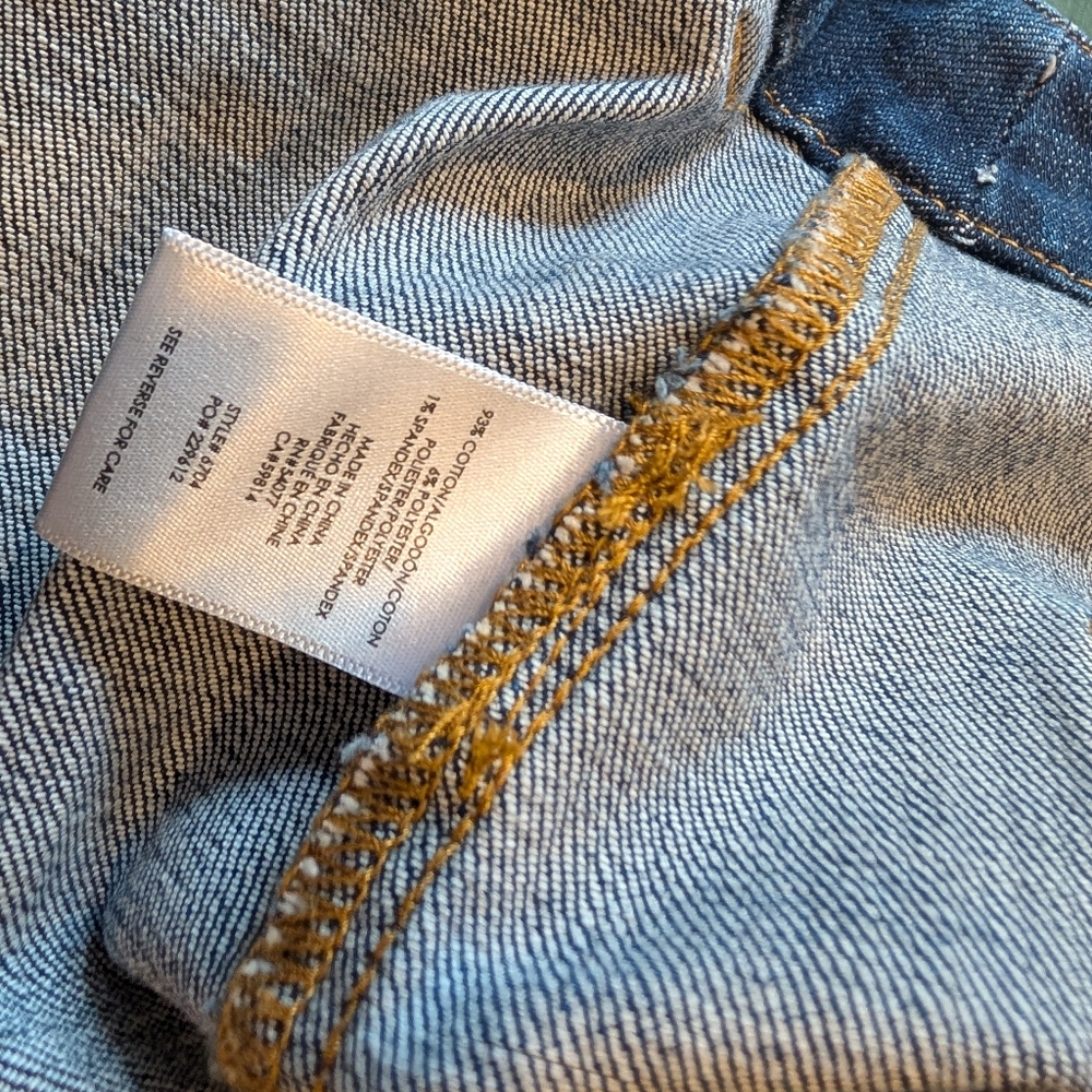 CAbi Carmel Crop - Dark Blue Cropped Jeans, Size 8 - Picture 7 of 7